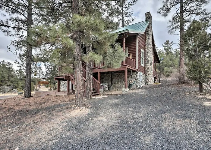 Fire Pit + Game Room: Heber-overgaard Cabin! *